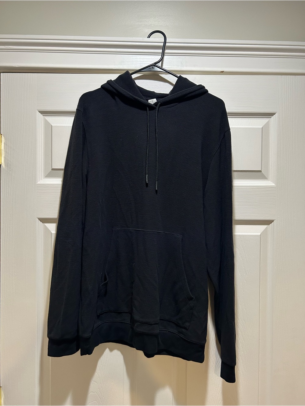 ALO Yoga Men's Black Hooded Pullover Sweatshirt Large